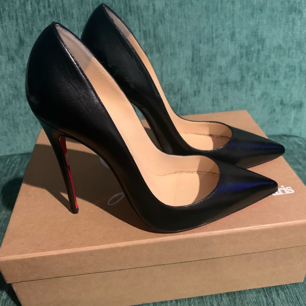 Christian Louboutin So Kate 120